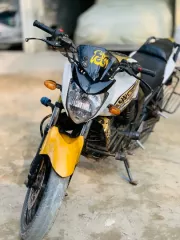 Yamaha FZs